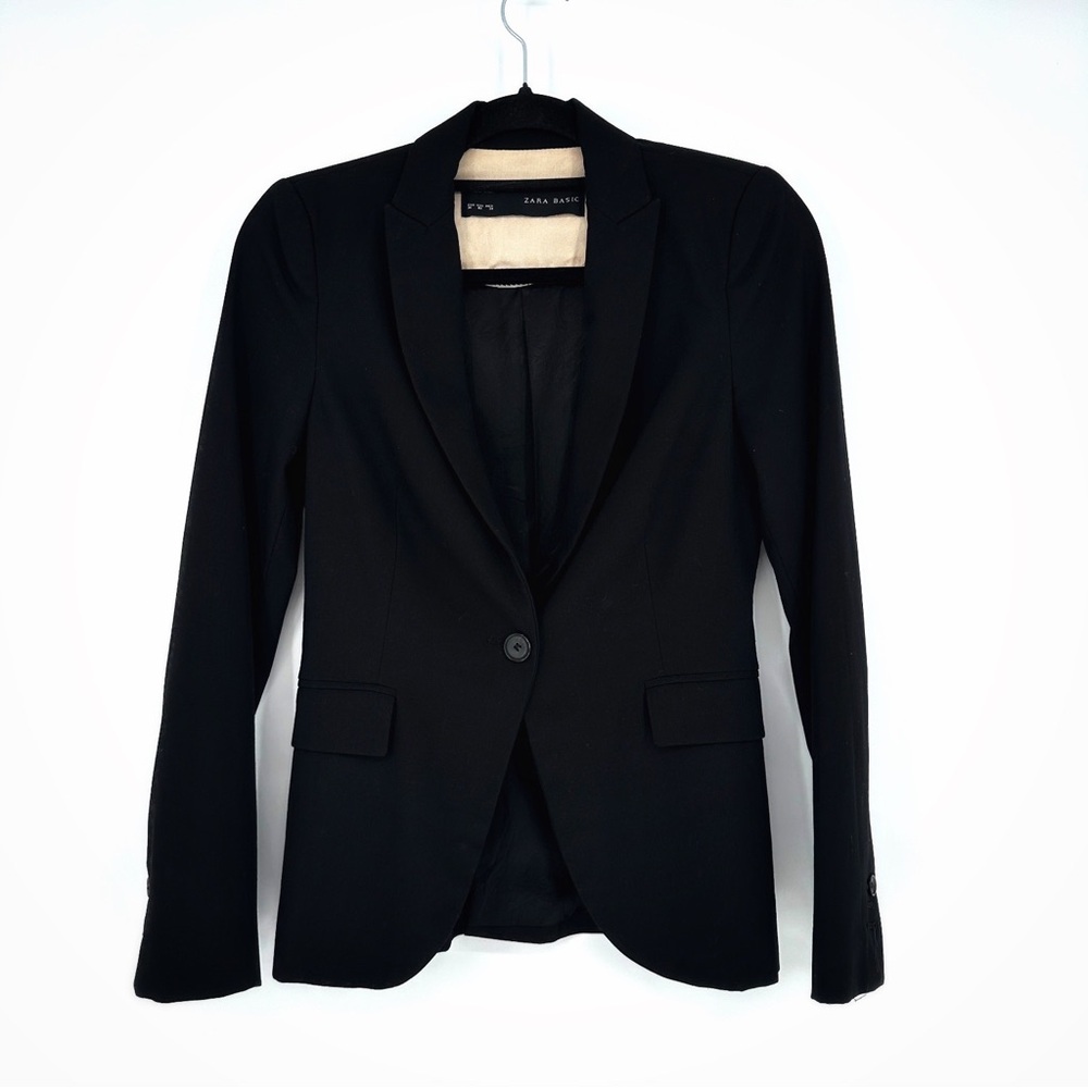 Zara Classic Black Women's Blazer Size 2